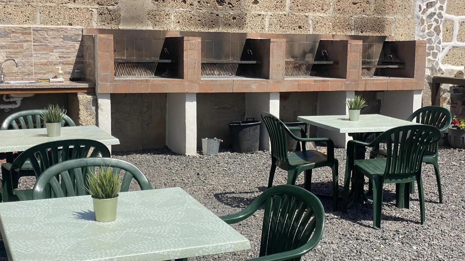 Apartment Ferienwohnung A-Nueva! Magec Vip Jacuzzi Privado Buzanada